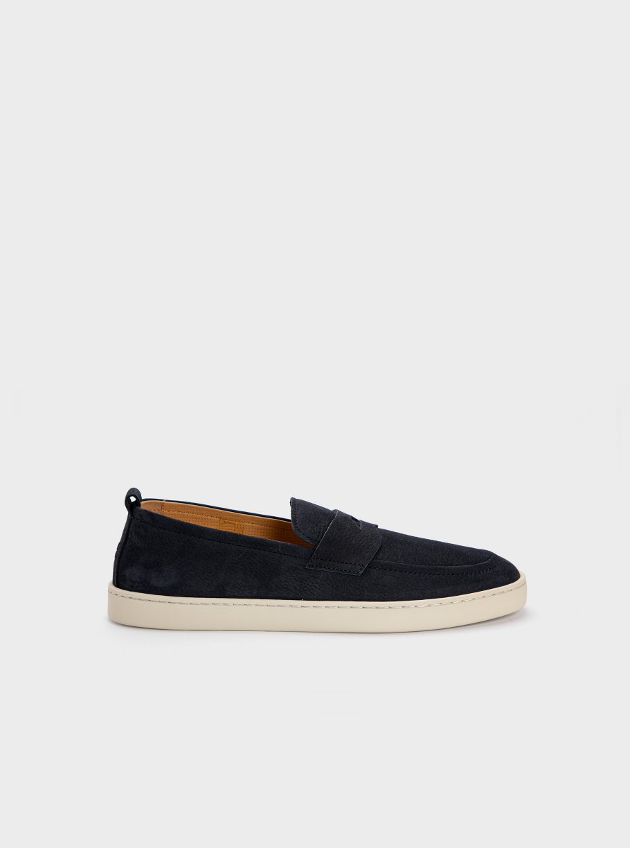 Mocasin ante HENDERSON