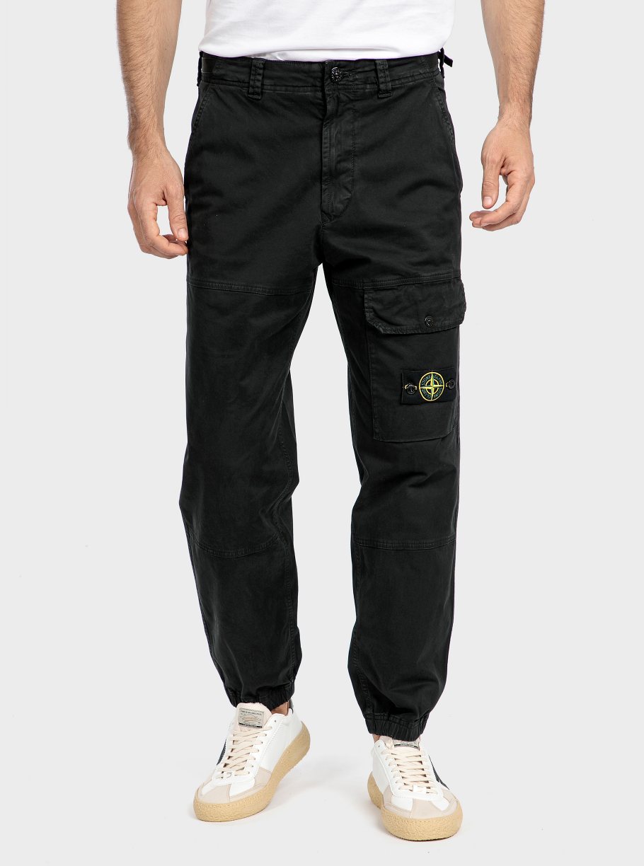 Pantalón cargo bolsillo delantero