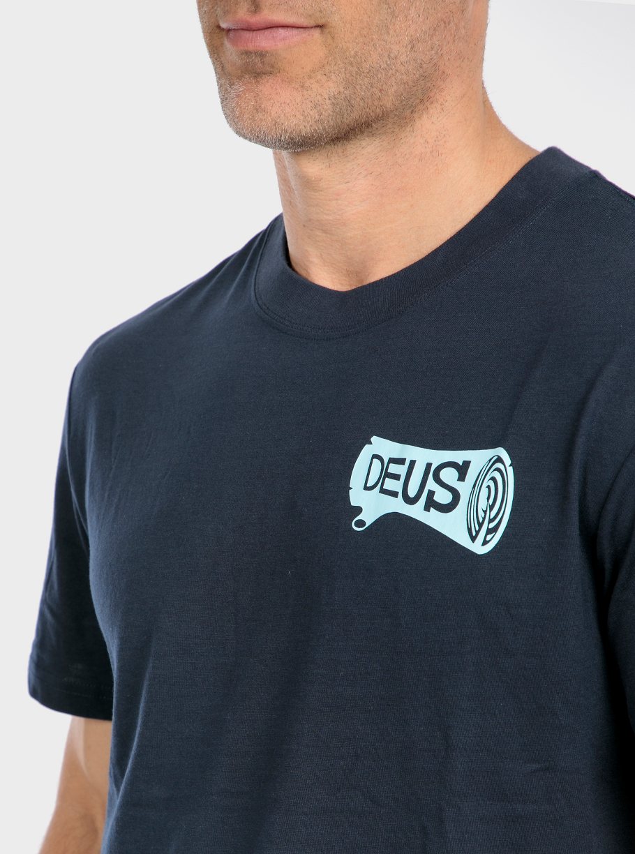 Camiseta DEUS - Imagen 3