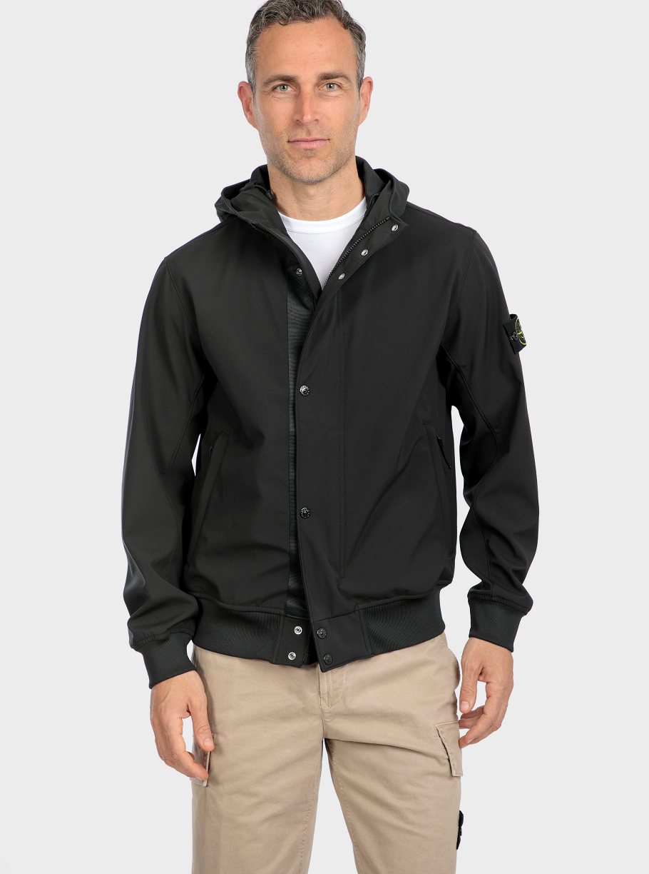 Cazadora capucha soft shell