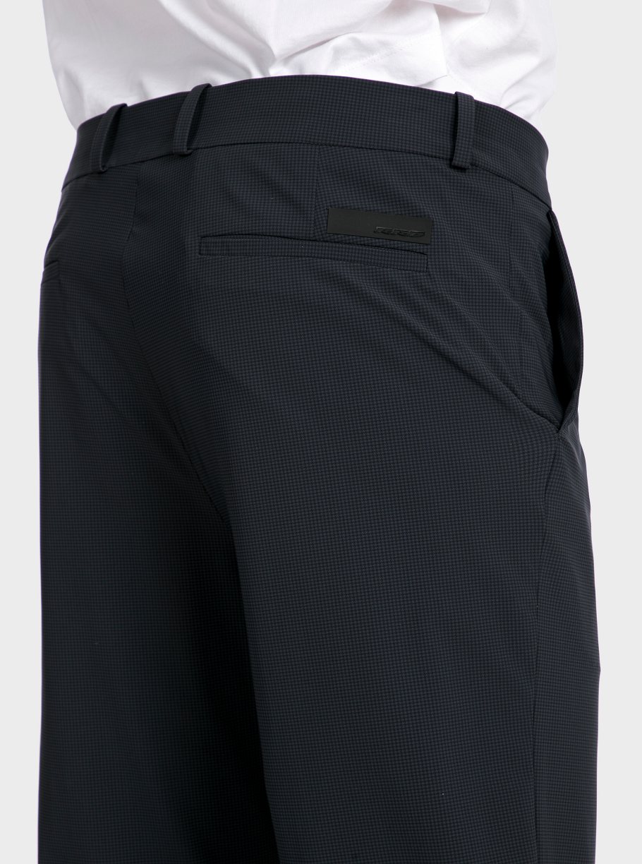 Pantalón chino técnico micro dibujo - Imagen 3