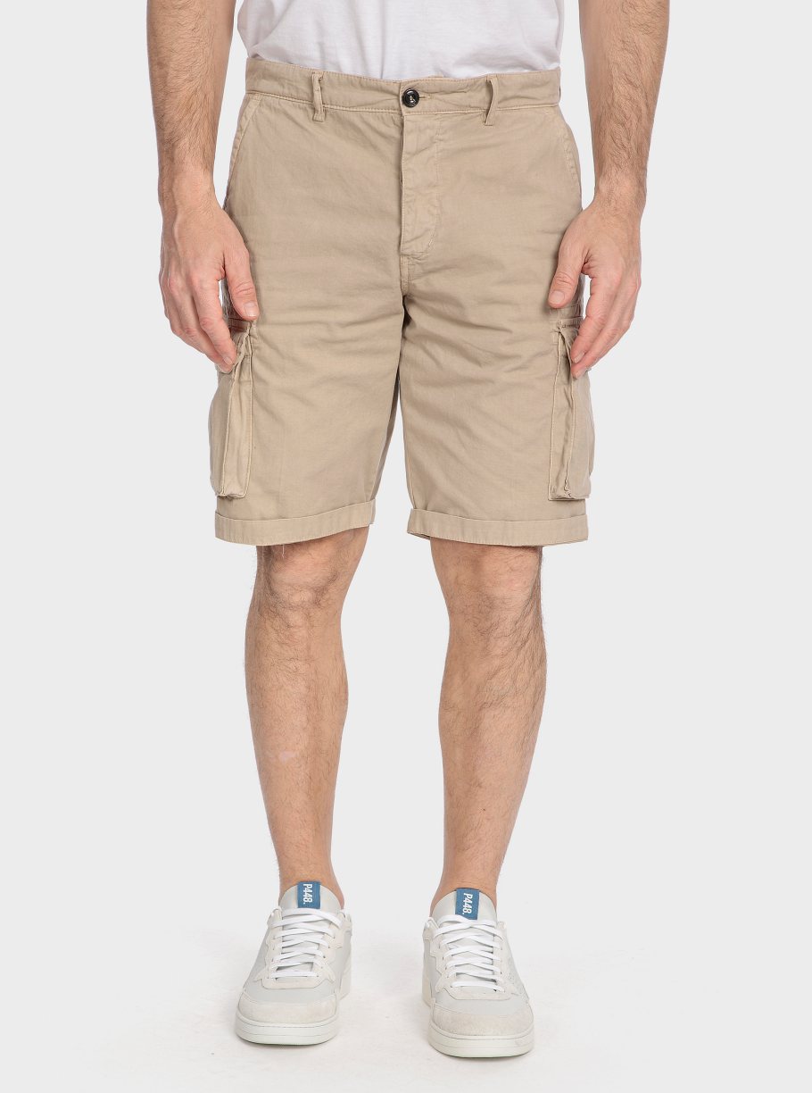 Bermuda cargo básica gabardina